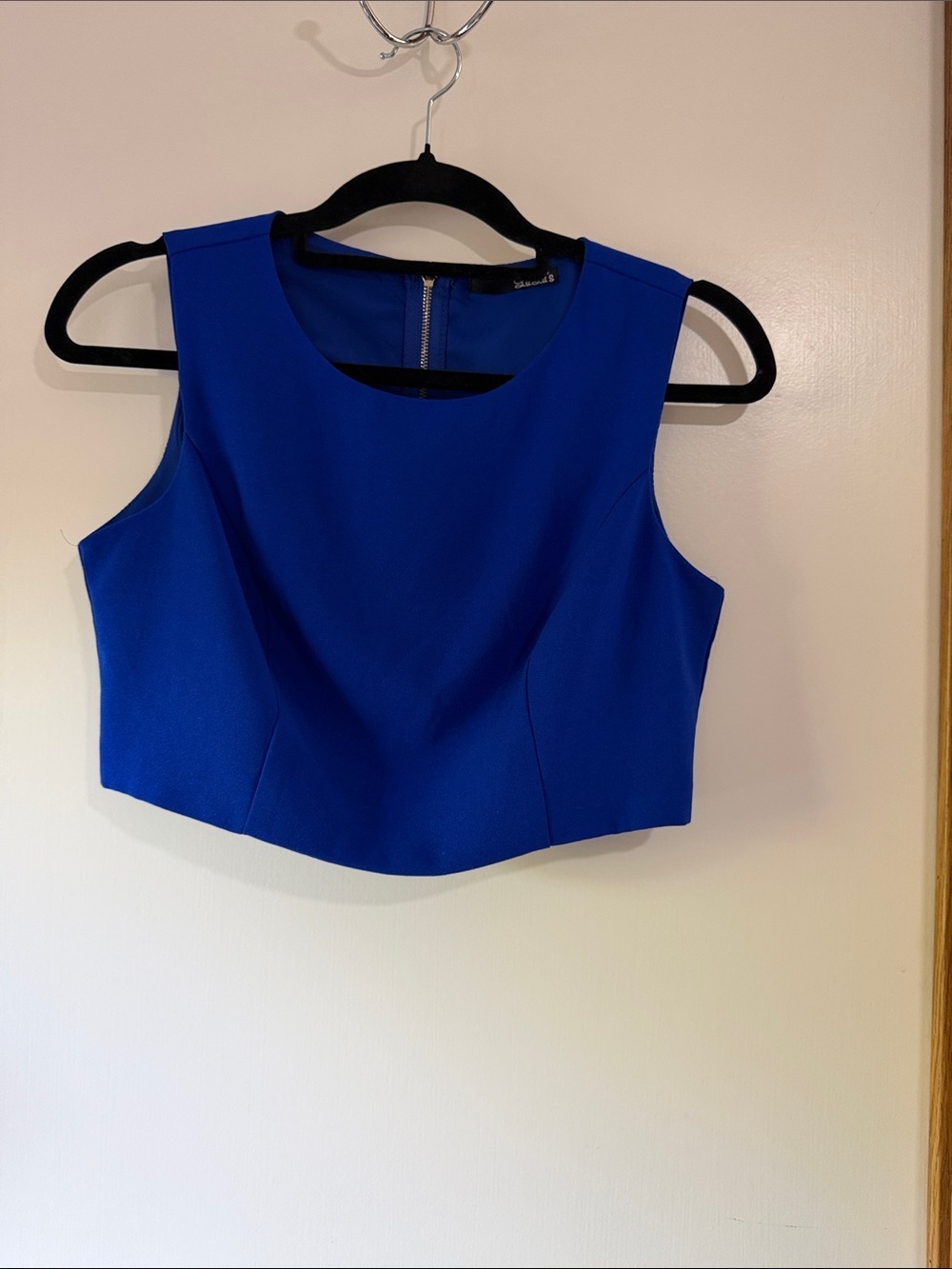 Black Label Cobalt‎ Sleeveless Crop Top